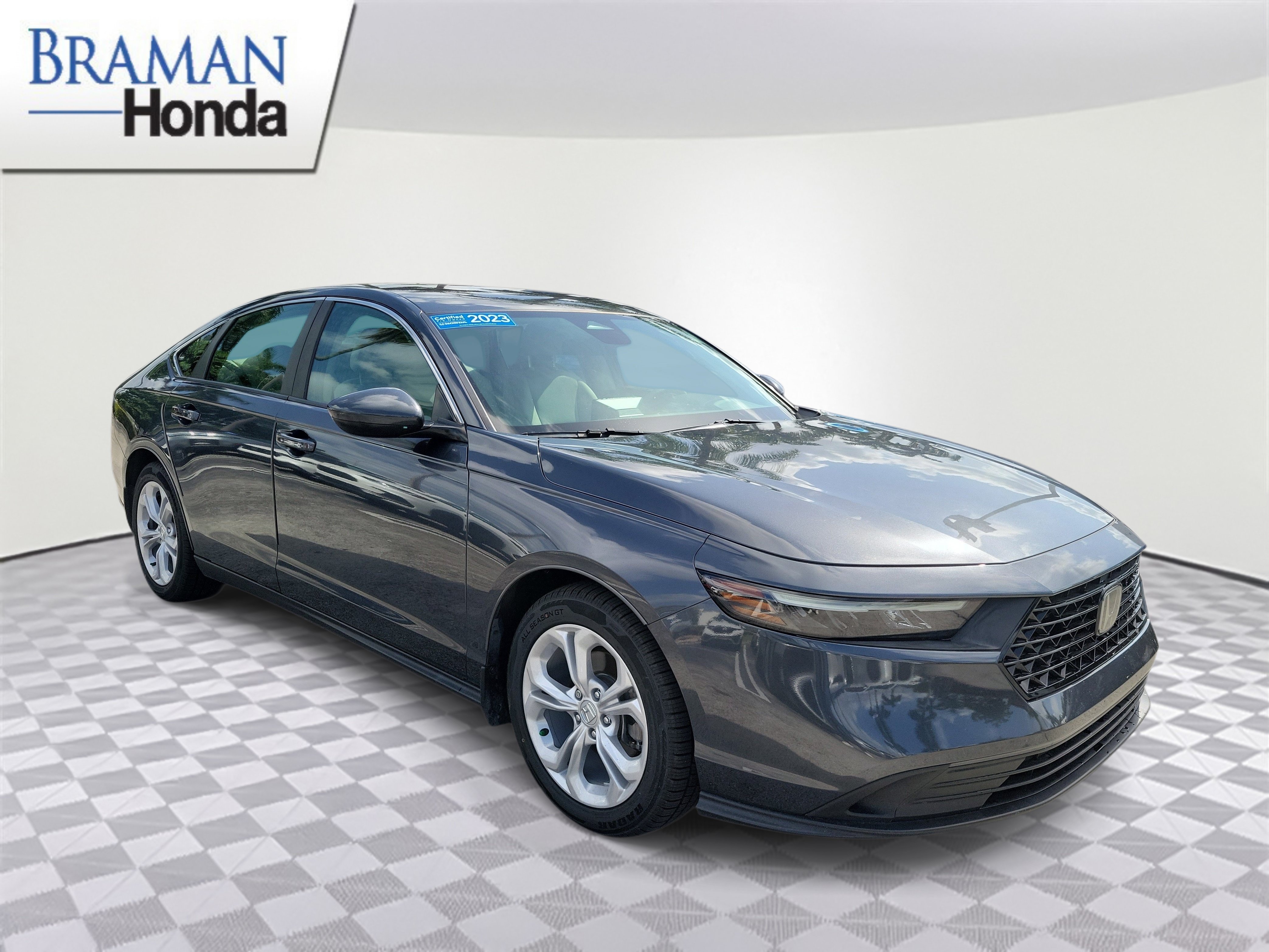 Certified 2023 Honda Accord LX image 2