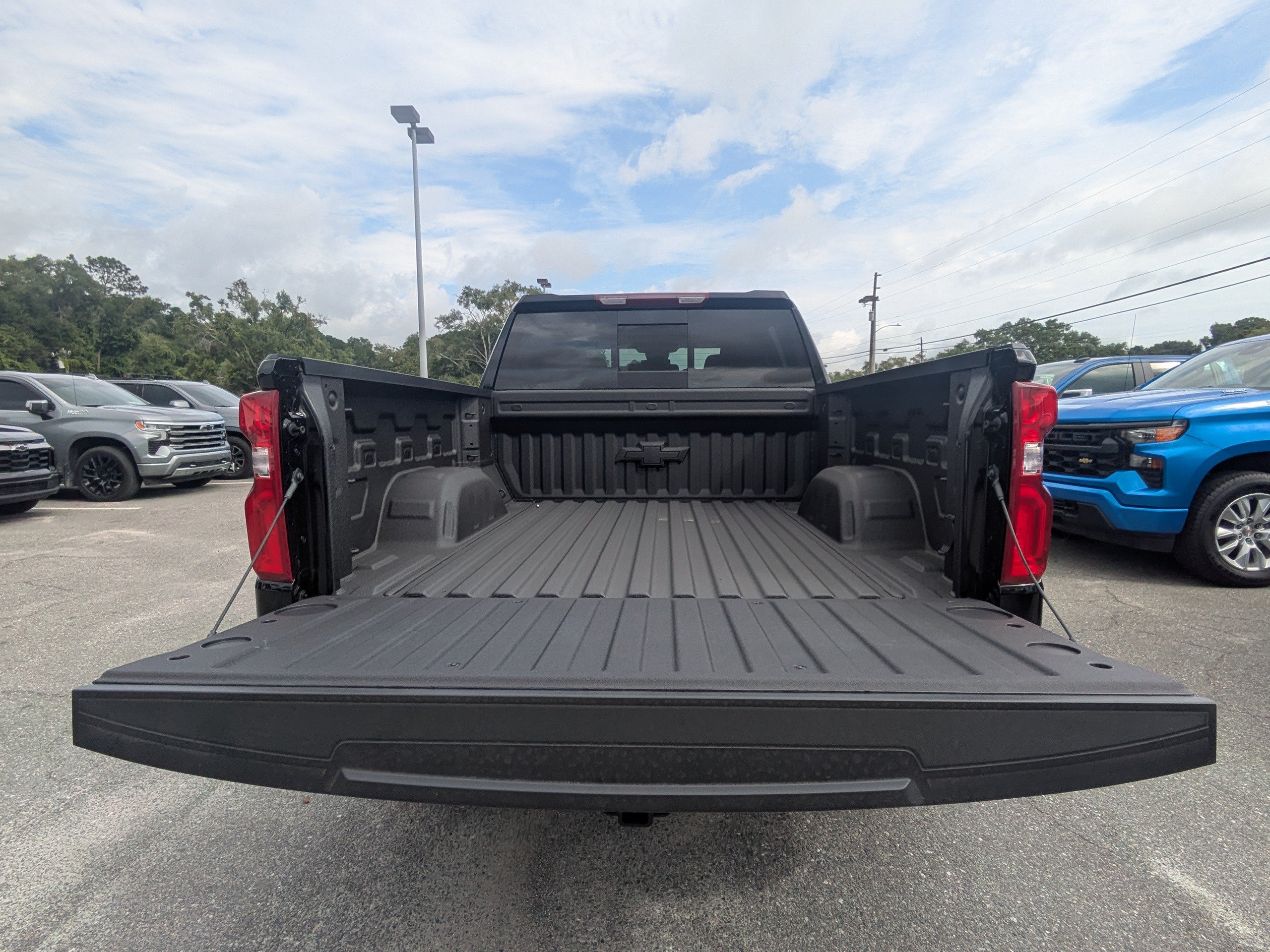 New 2026 Chevrolet Silverado 1500 RST w/ All Star Edition Plus AWD/4WD image 13