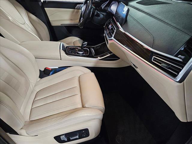 Used 2021 BMW X7 xDrive40i w/ Premium Package AWD/4WD image 21
