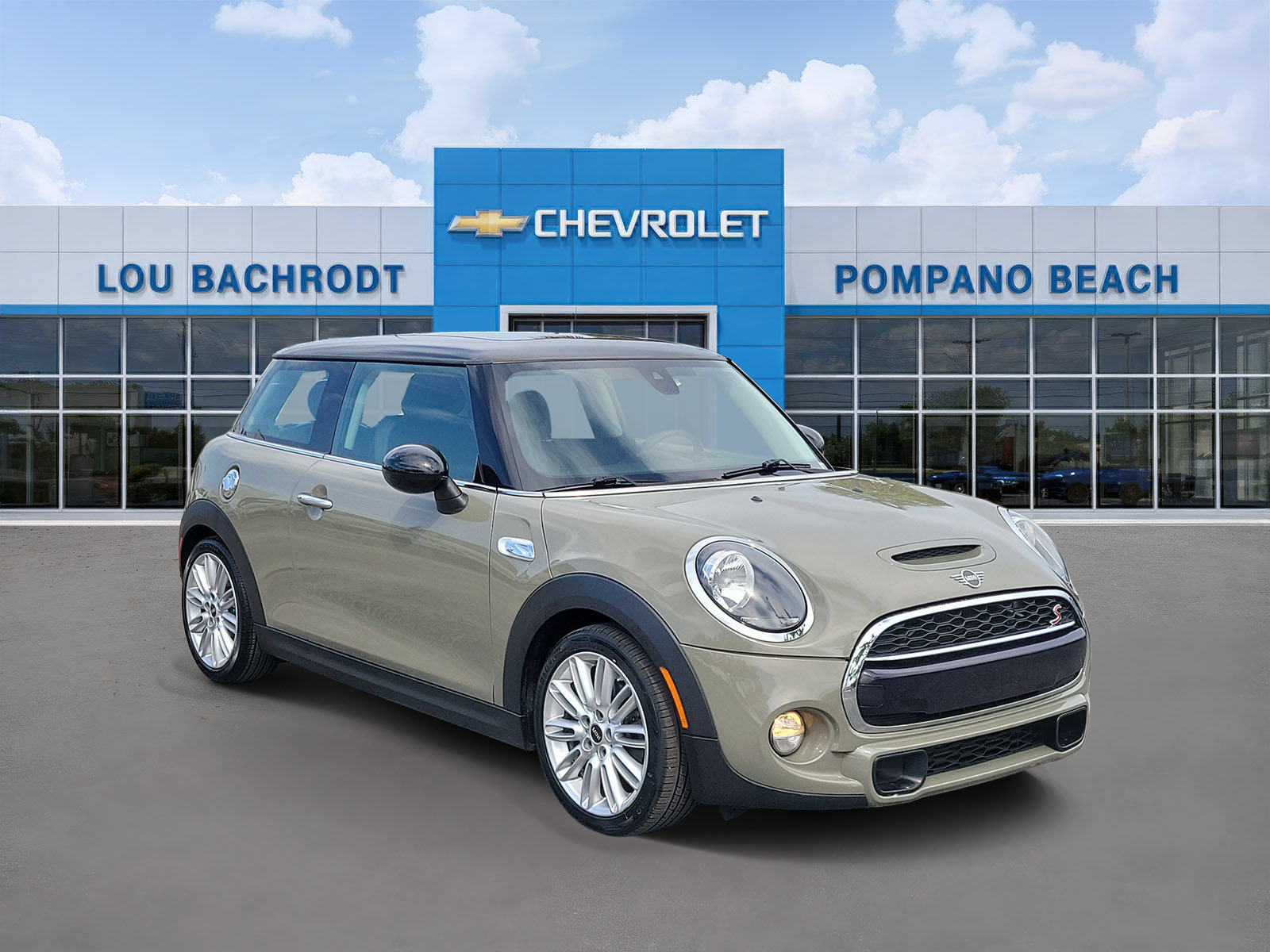 Used 2019 MINI Cooper S w/ Signature Upholstery Package FWD image 1