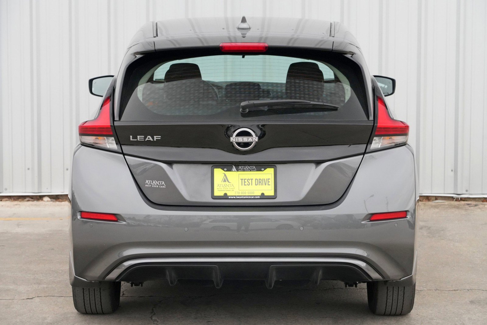 Used 2025 Nissan Leaf S image 40