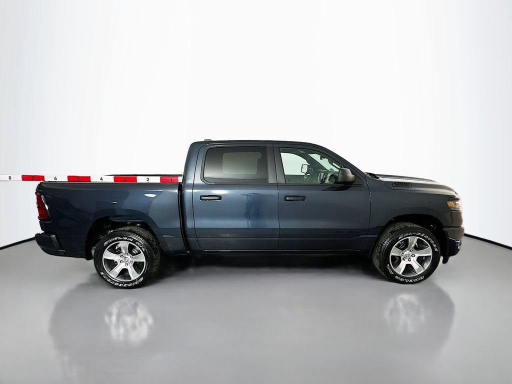 New 2026 RAM 1500 Express AWD/4WD image 8