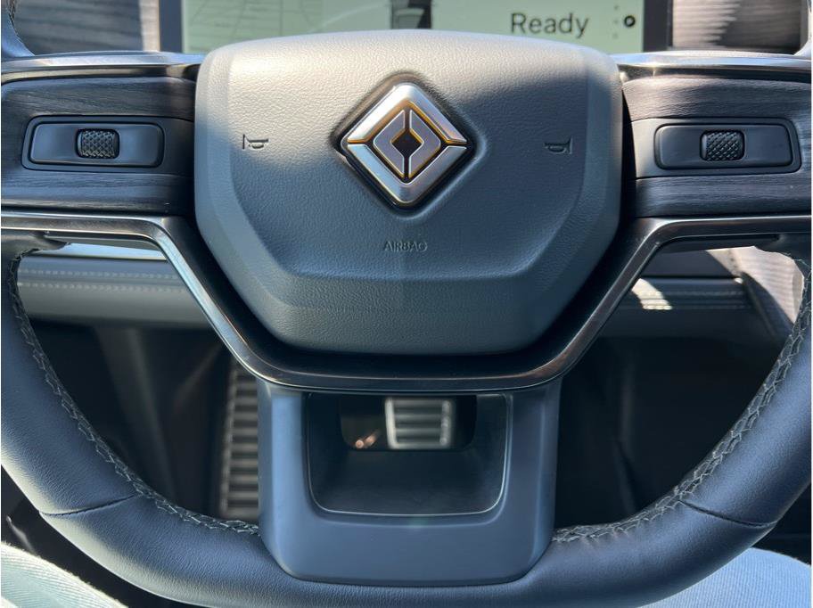 Used 2024 Rivian R1S Adventure AWD/4WD image 14