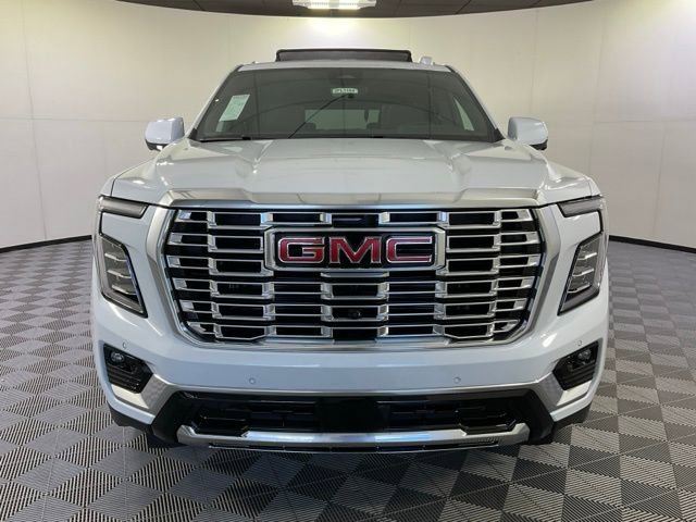 New 2026 GMC Yukon Denali w/ Denali Reserve Package image 2