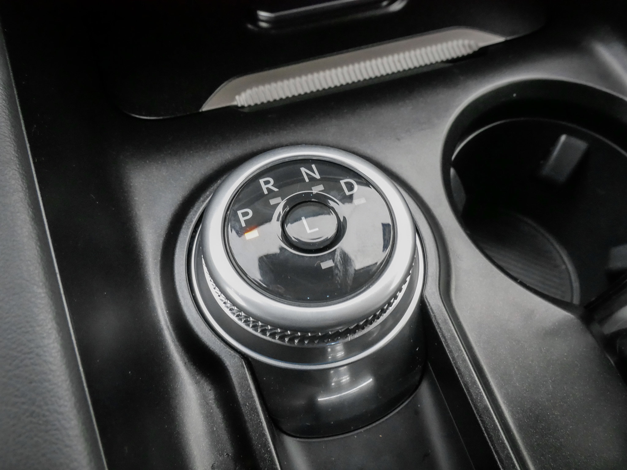 Used 2025 Ford Explorer Active w/ Active Comfort Package image 25