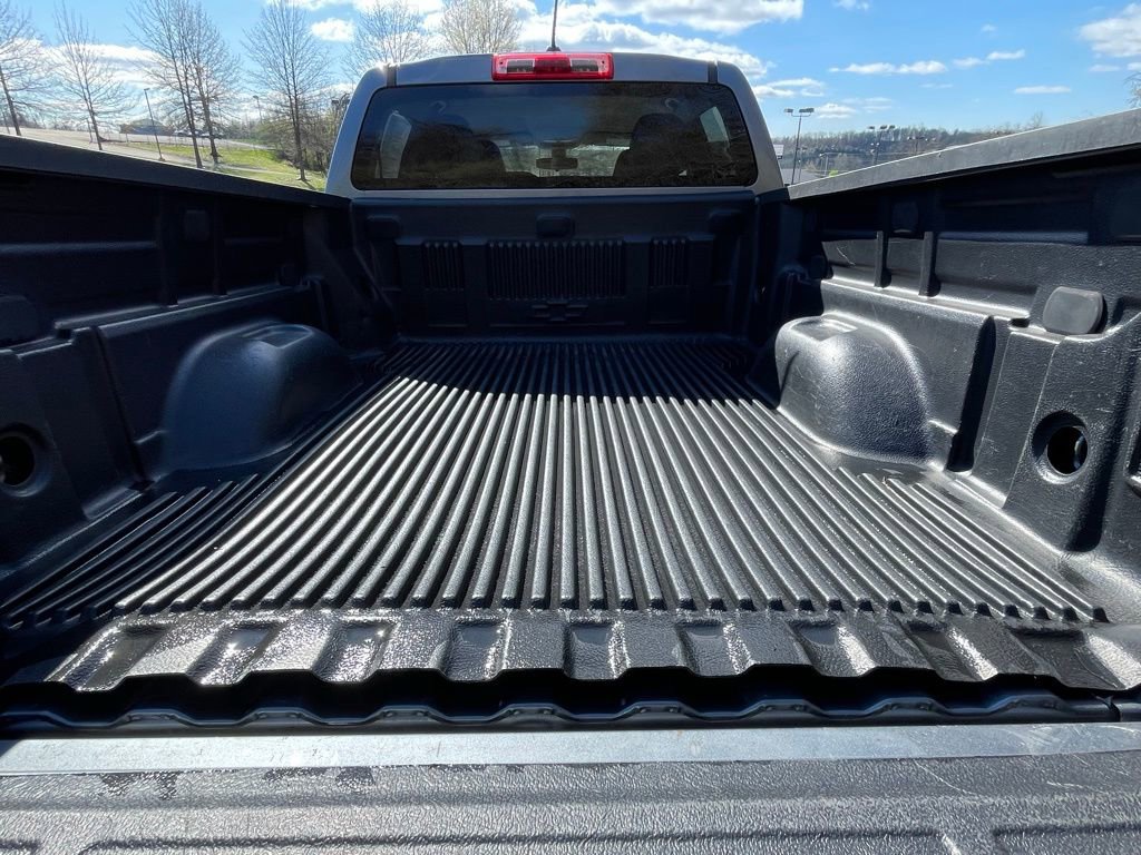 Certified 2022 Chevrolet Colorado W/T w/ Custom Special Edition image 19