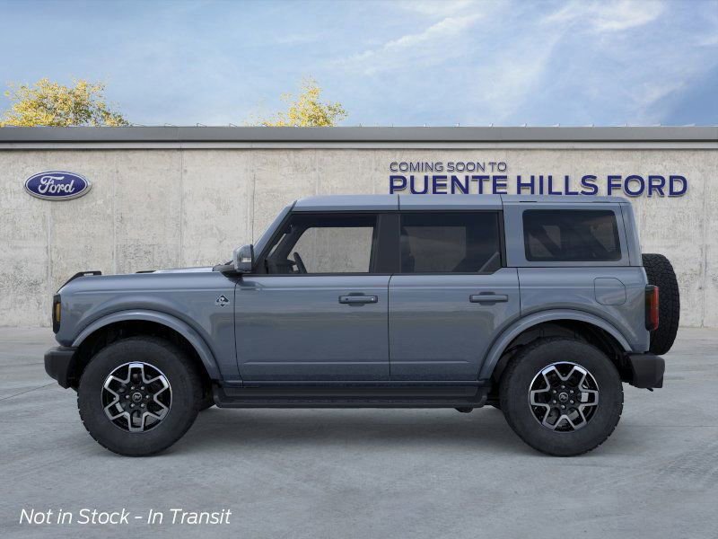 Used 2025 Ford Bronco Outer Banks image 3