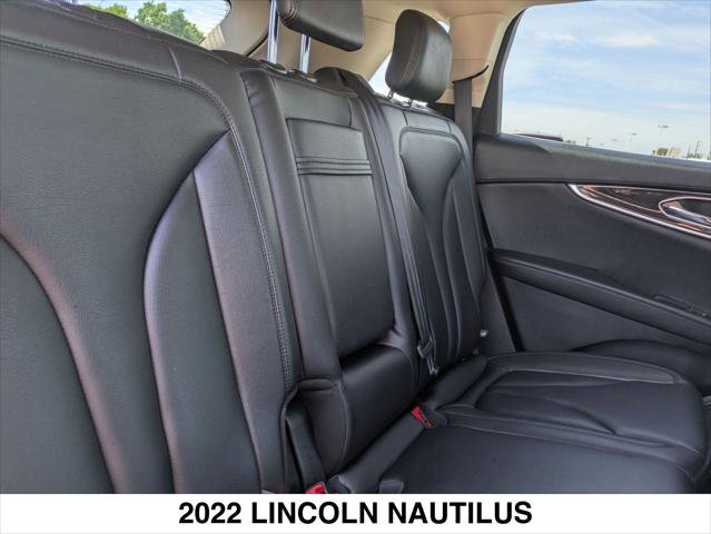 Certified 2022 Lincoln Nautilus FWD w/ Premium Package image 26