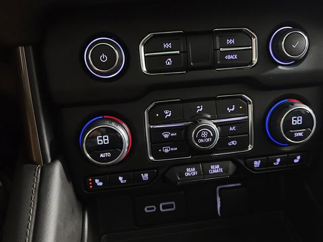 Used 2023 Chevrolet Tahoe High Country w/ Premium Package image 16