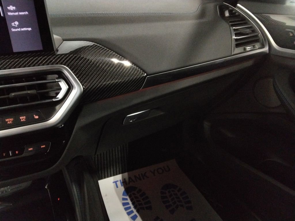 Used 2023 BMW X4 M40i image 21