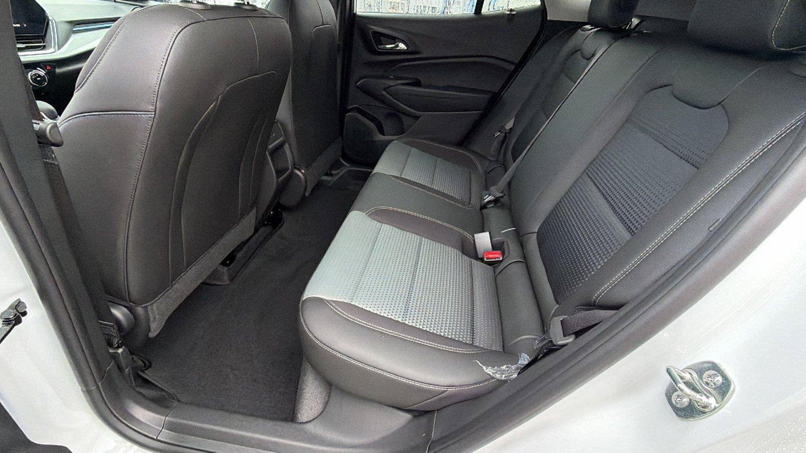 New 2026 Chevrolet Trax LT w/ Driver Confidence Package FWD image 19