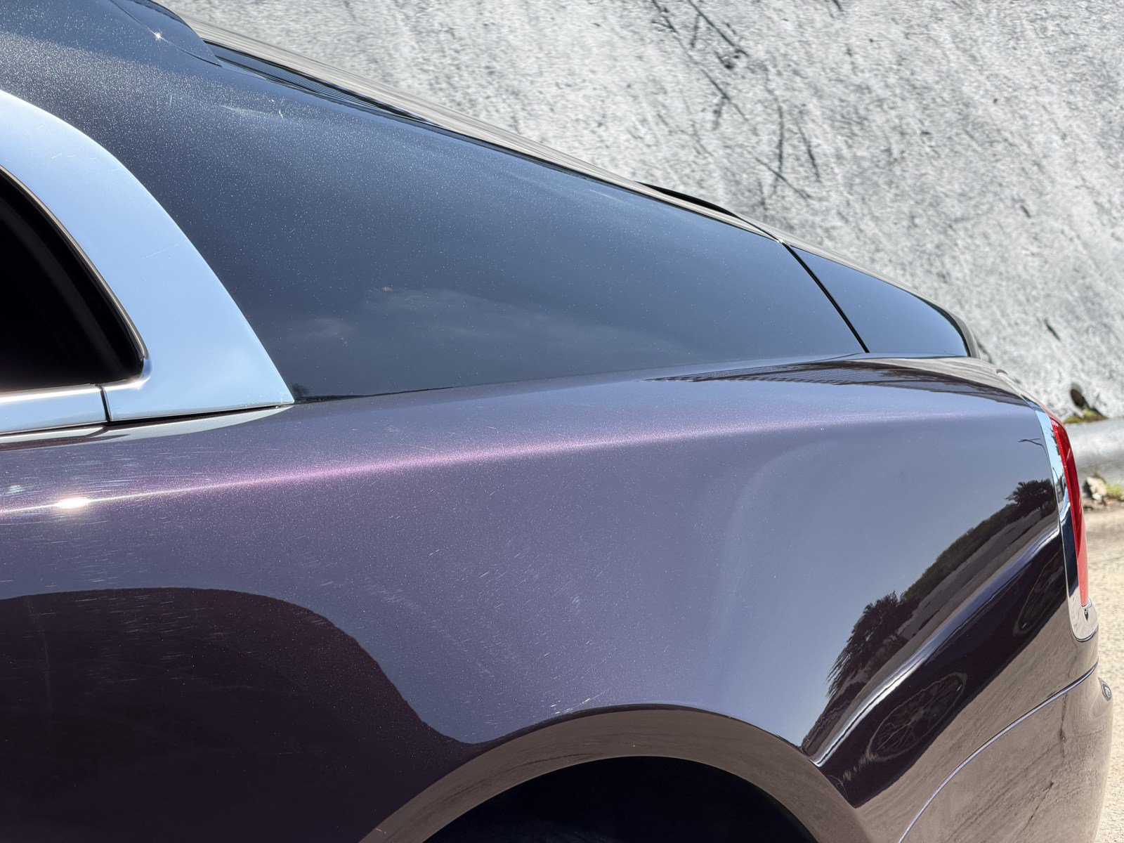 Used 2018 Rolls-Royce Wraith RWD image 39