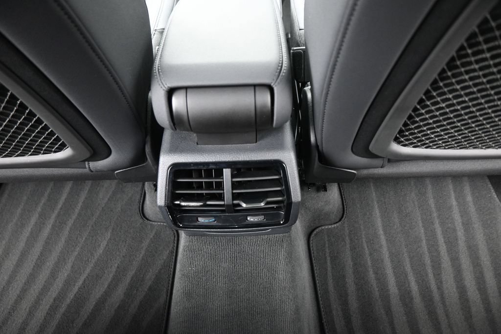 Used 2025 Audi Q3 2.0T Premium AWD/4WD image 25
