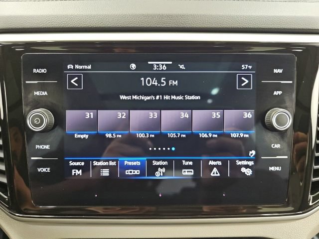 Used 2023 Volkswagen Atlas SEL Premium AWD/4WD image 25