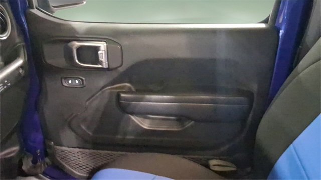 Used 2020 Jeep Wrangler Sport image 31