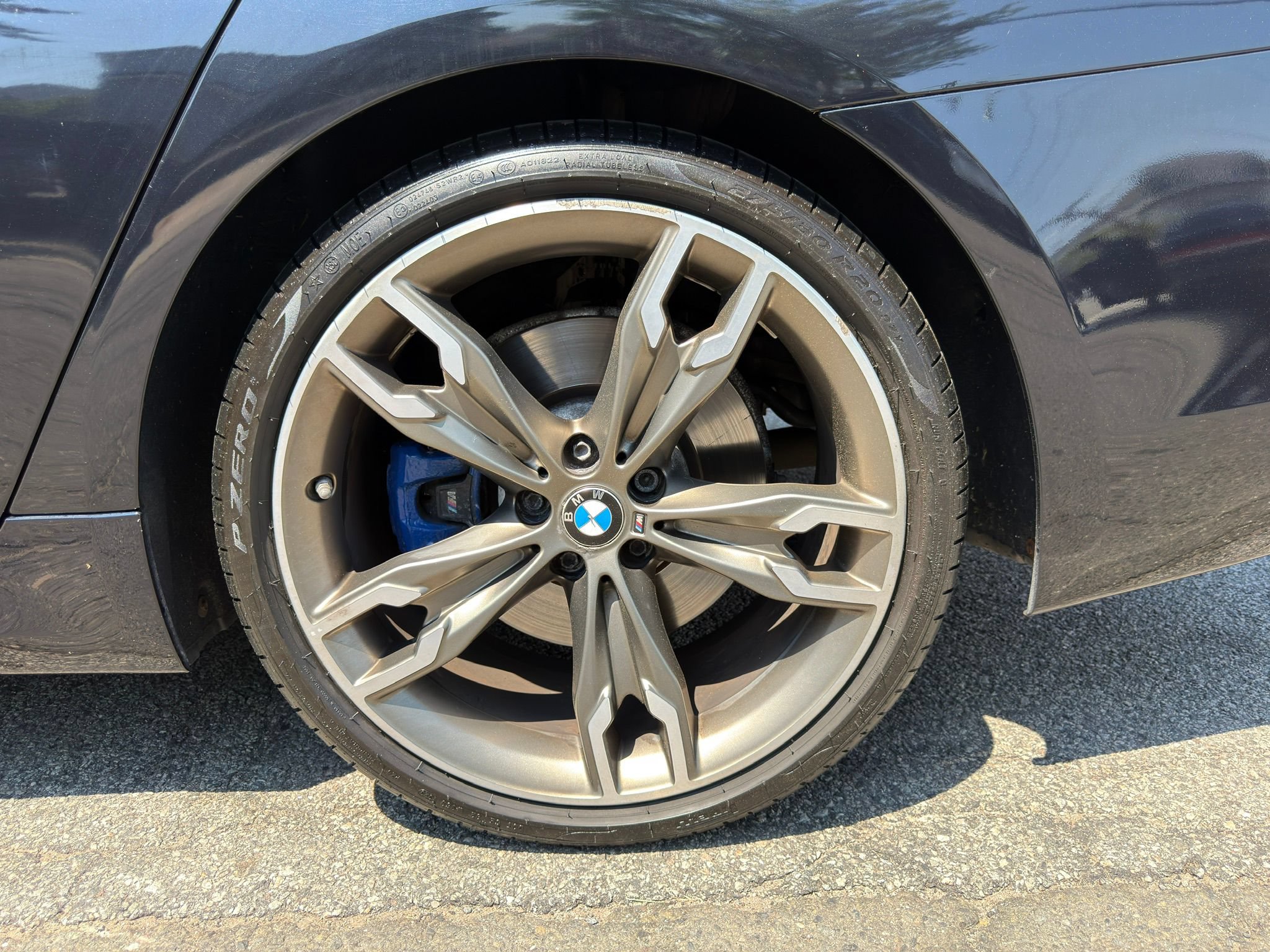 Used 2019 BMW M550i xDrive w/ Dynamic Handling Package AWD/4WD image 38