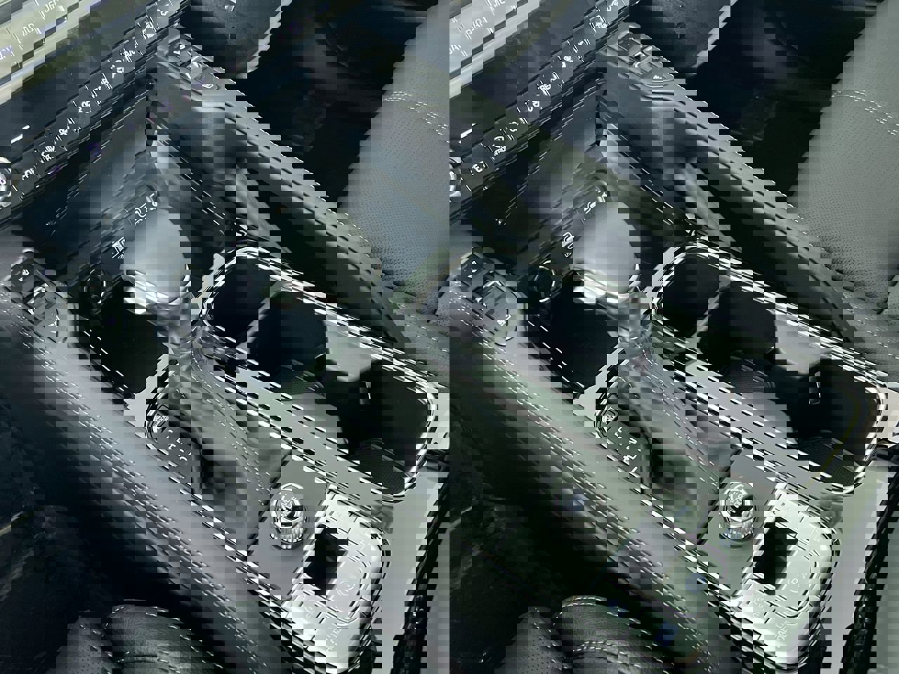 Certified 2024 Kia Telluride SX image 23