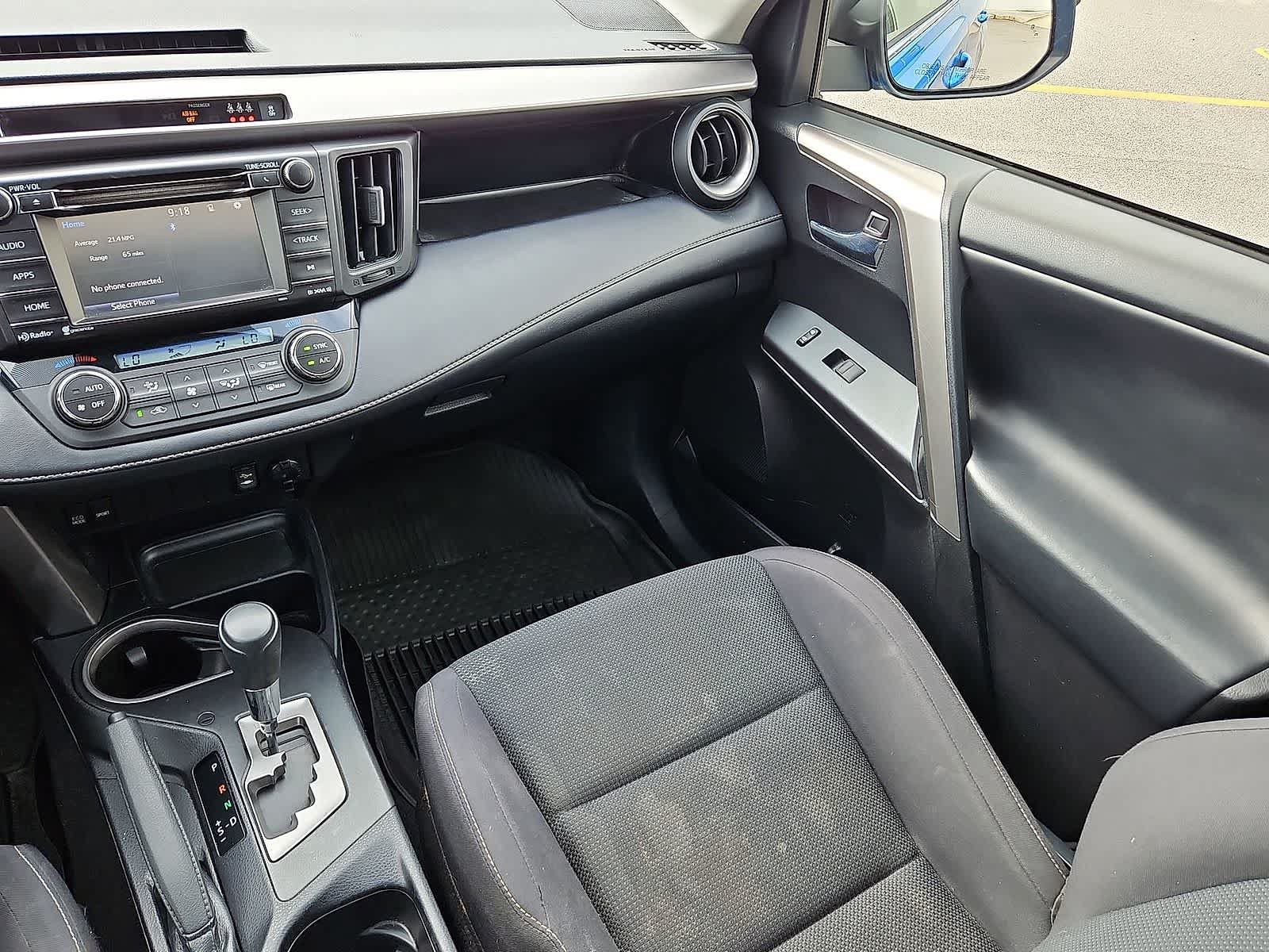 Used 2018 Toyota RAV4 XLE w/ Plus Extra Value Package FWD image 12