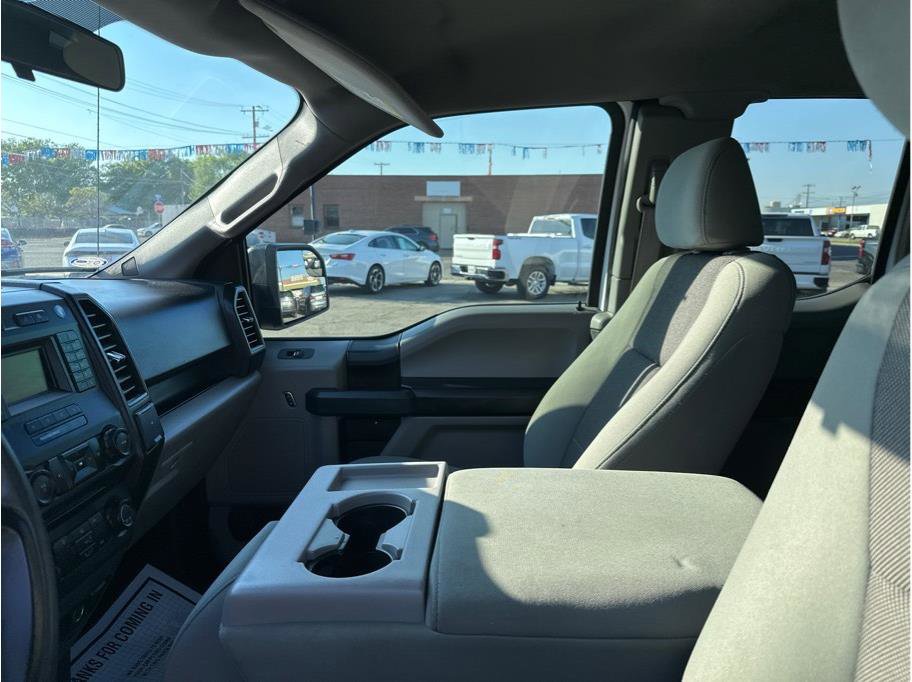 Used 2017 Ford F150 XL w/ Equipment Group 101A Mid RWD image 17