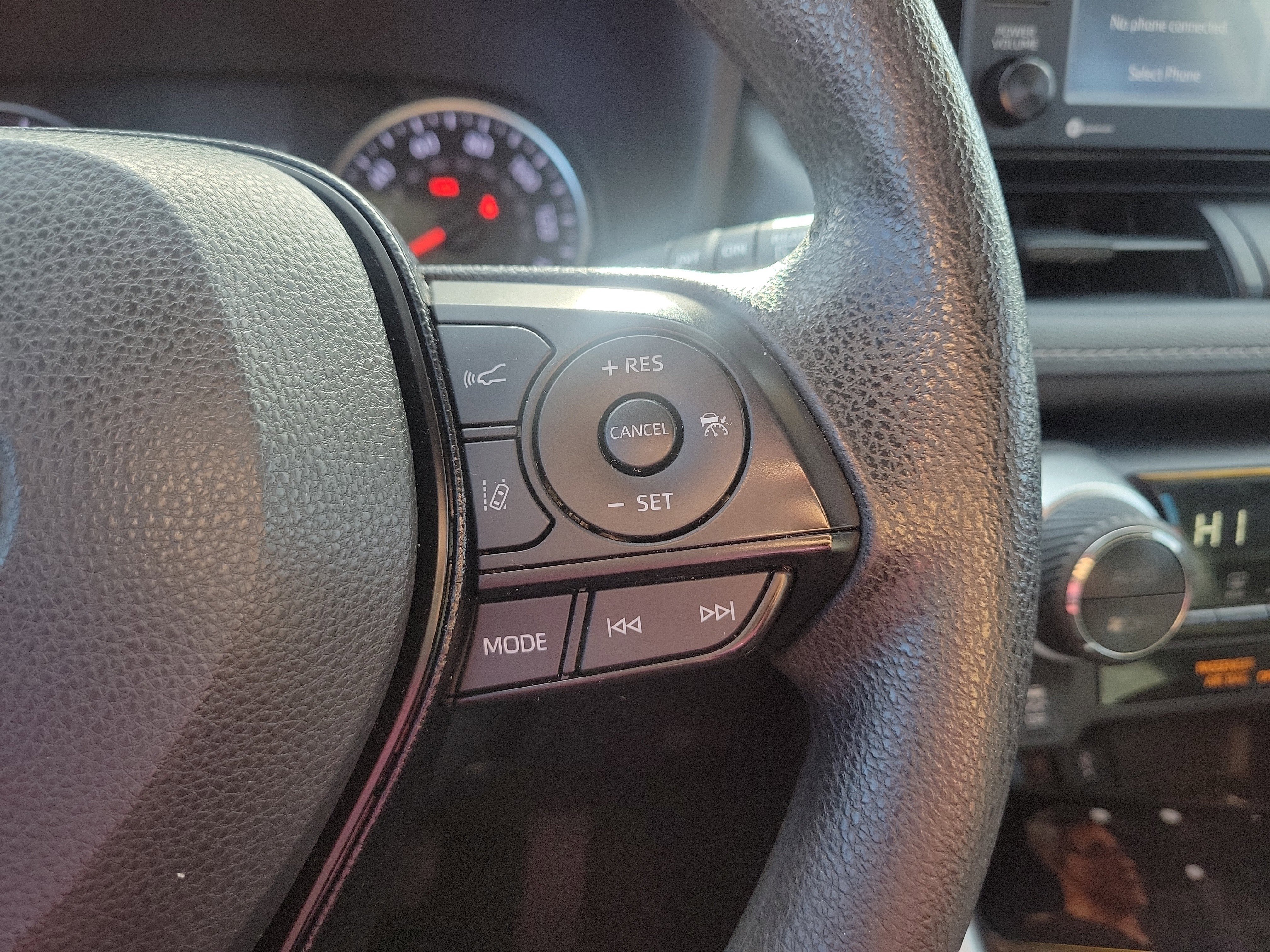 Used 2021 Toyota RAV4 XLE image 22