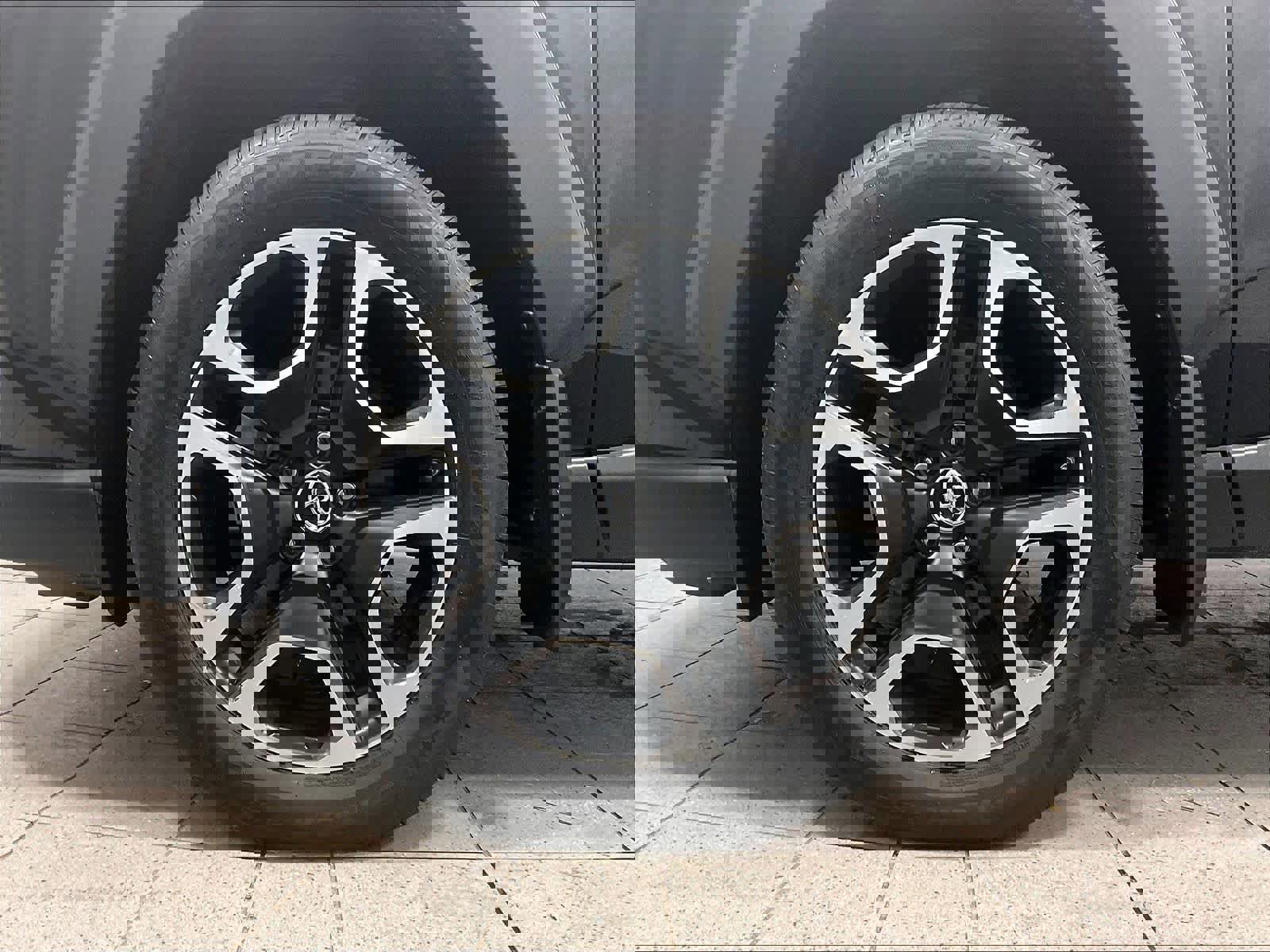 Used 2019 Toyota RAV4 Adventure image 7