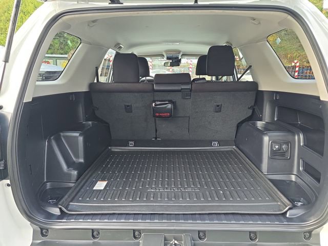 Used 2022 Toyota 4Runner TRD Off-Road image 28