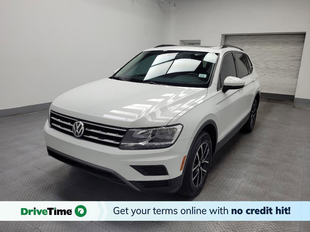 Used 2021 Volkswagen Tiguan SE w/ Panoramic Sunroof Package