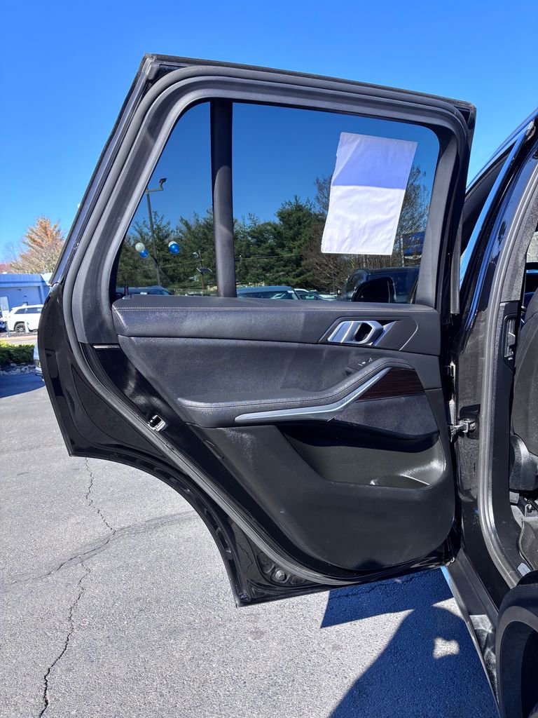 Used 2020 BMW X5 xDrive40i w/ Convenience Package AWD/4WD image 52
