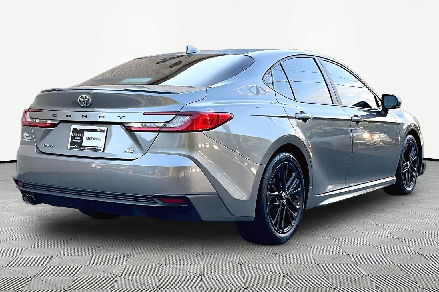 Used 2025 Toyota Camry SE w/ Multimedia Upgrade Package FWD image 13