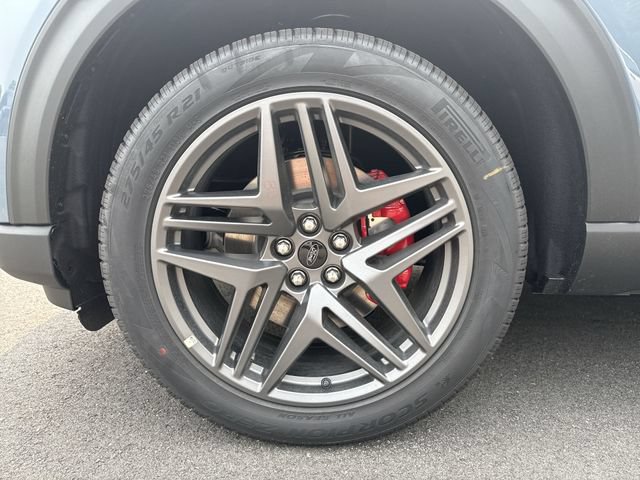 New 2026 Ford Explorer ST-Line w/ ST-Line Street Pack AWD/4WD image 10