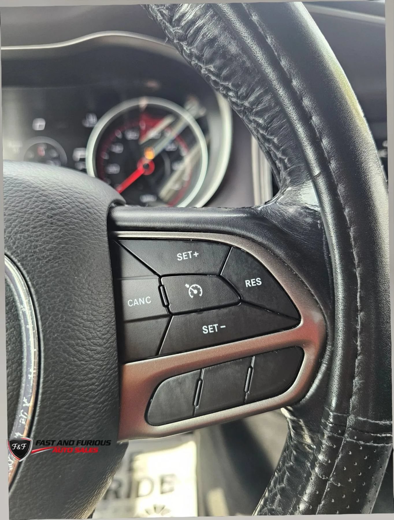 Used 2021 Dodge Charger SXT w/ Leather Interior Group RWD image 16
