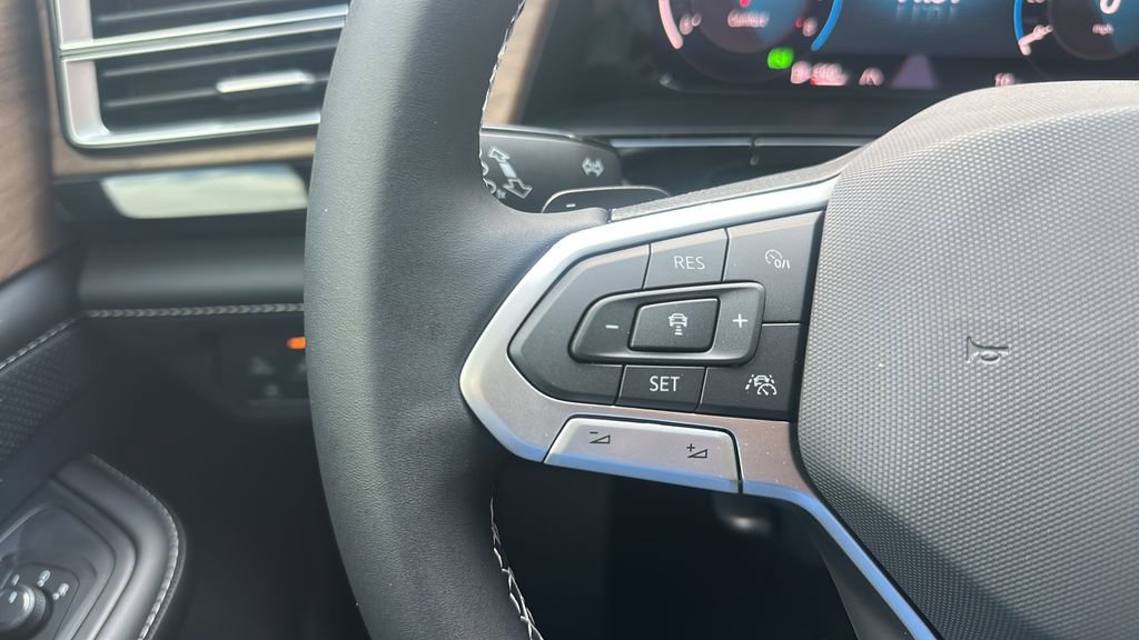New 2026 Volkswagen Atlas SE FWD image 24