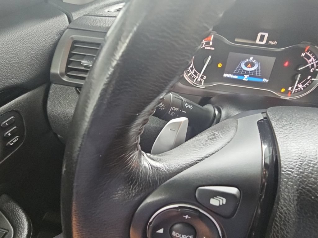 Used 2016 Honda Pilot Touring image 21