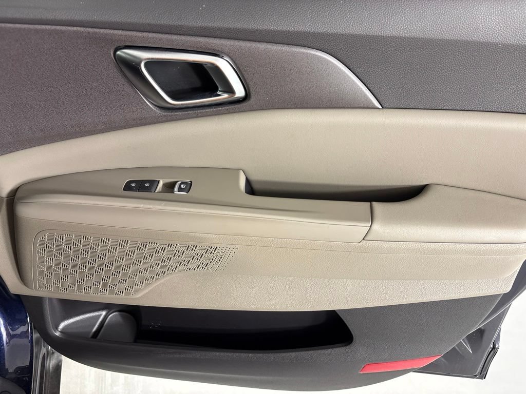 New 2026 Kia Carnival EX FWD image 14