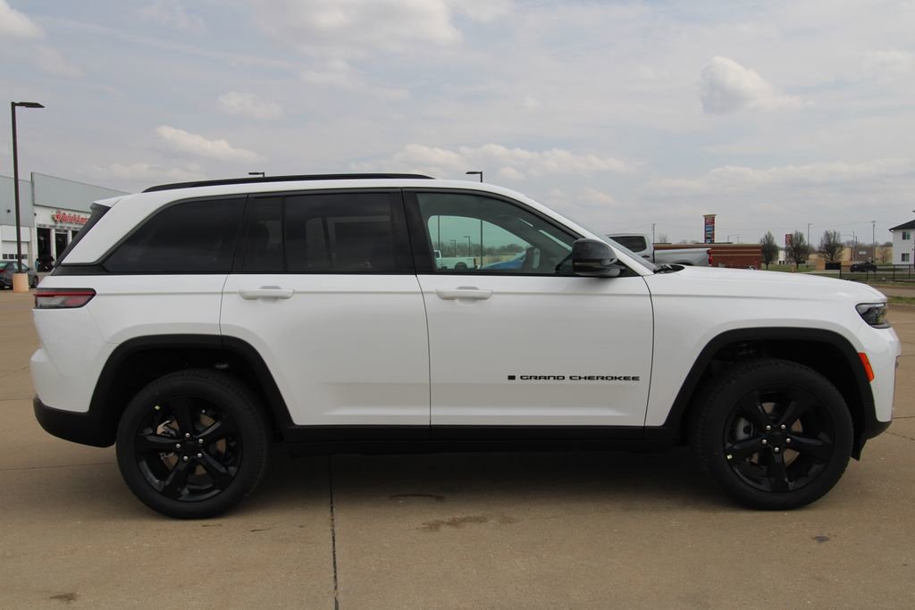 New 2026 Jeep Grand Cherokee Limited image 4