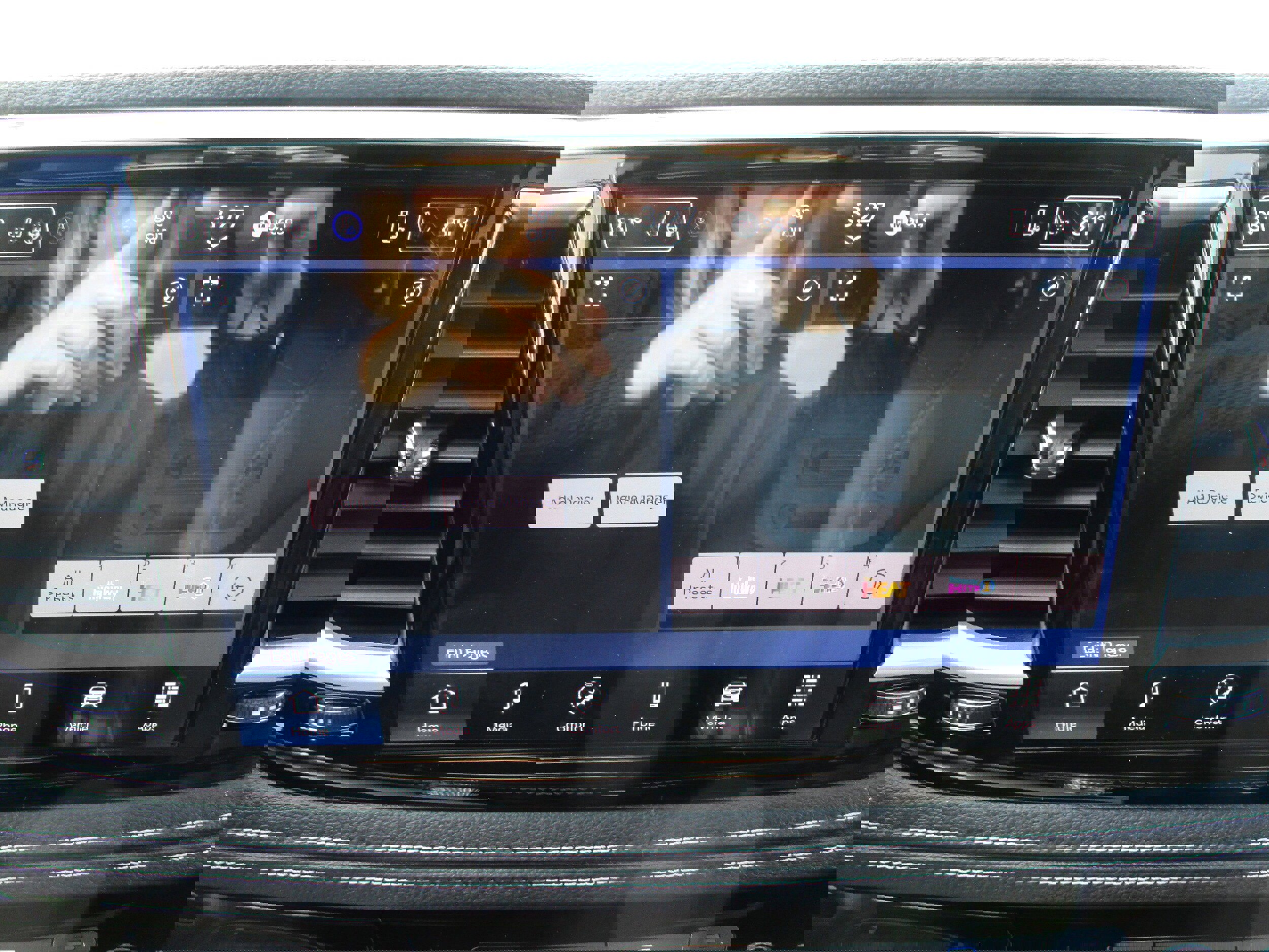 New 2026 Chrysler Pacifica Select image 18