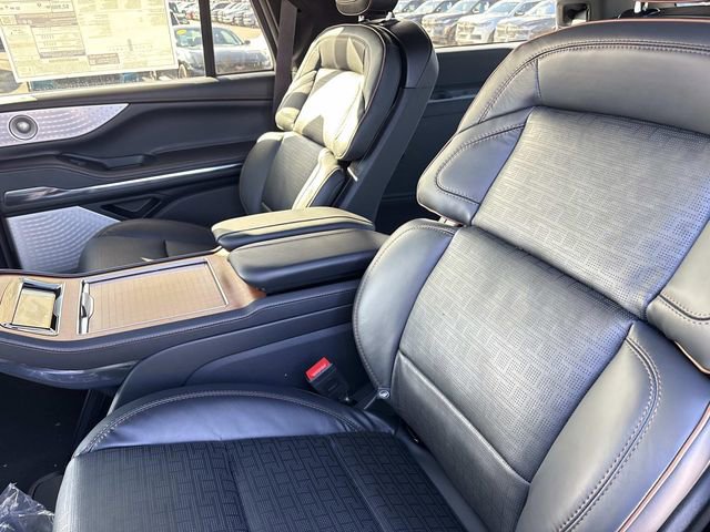 New 2026 Lincoln Navigator Black Label image 18
