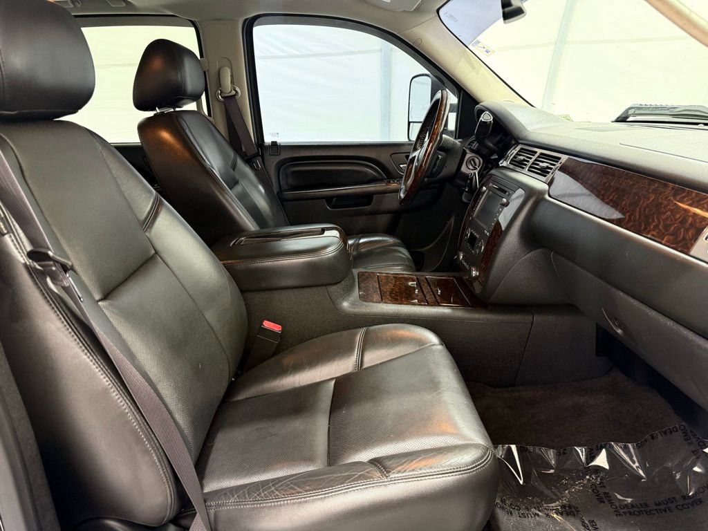 Used 2013 GMC Sierra 3500 Denali w/ Suspension Package, Off-Road image 20