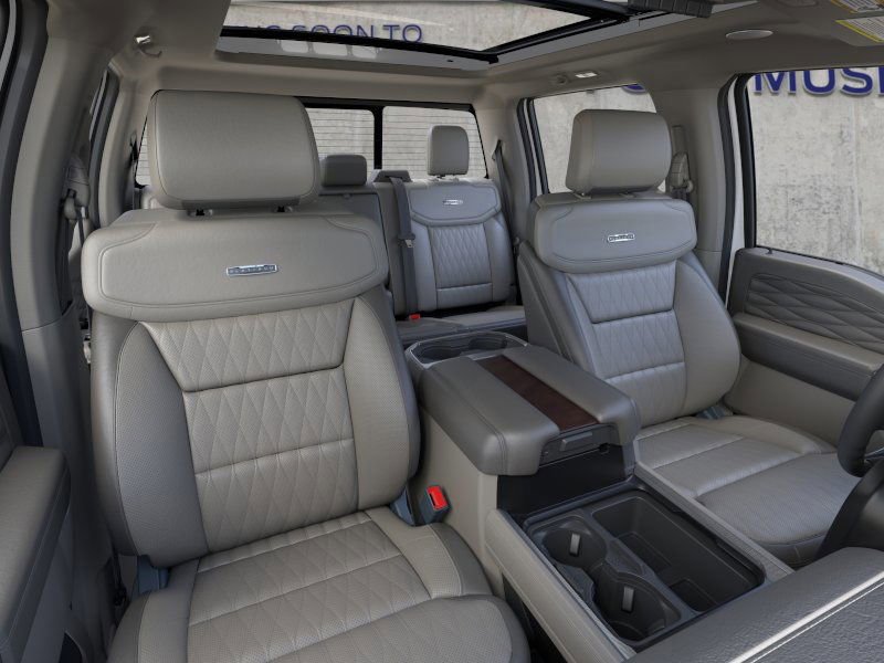 New 2025 Ford F250 Platinum w/ Platinum Plus Package image 10