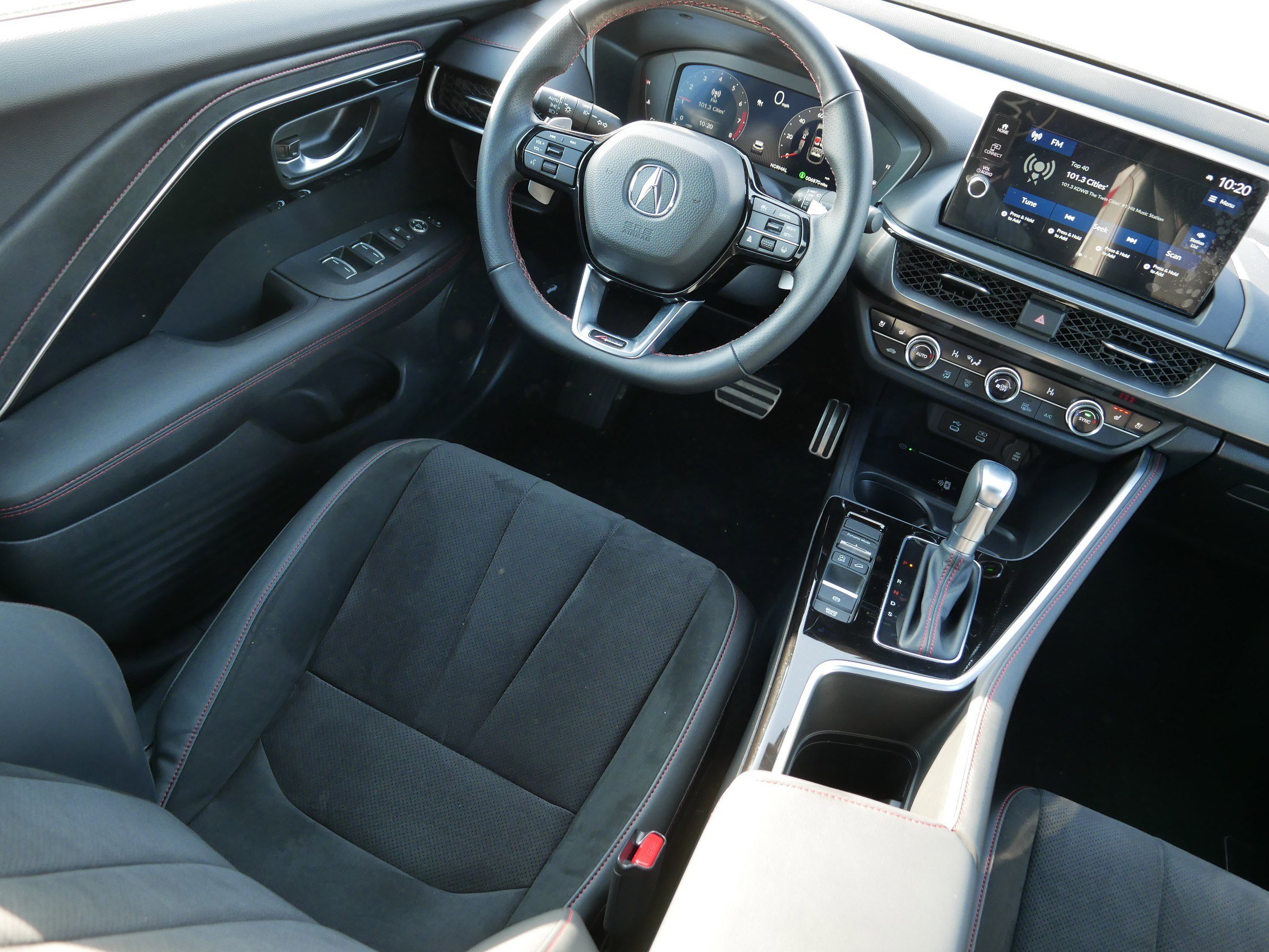 Certified 2025 Acura ADX A-Spec image 9