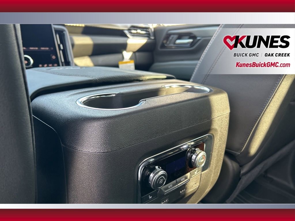 New 2026 GMC Yukon AT4 w/ AT4 Premium Plus Package image 26