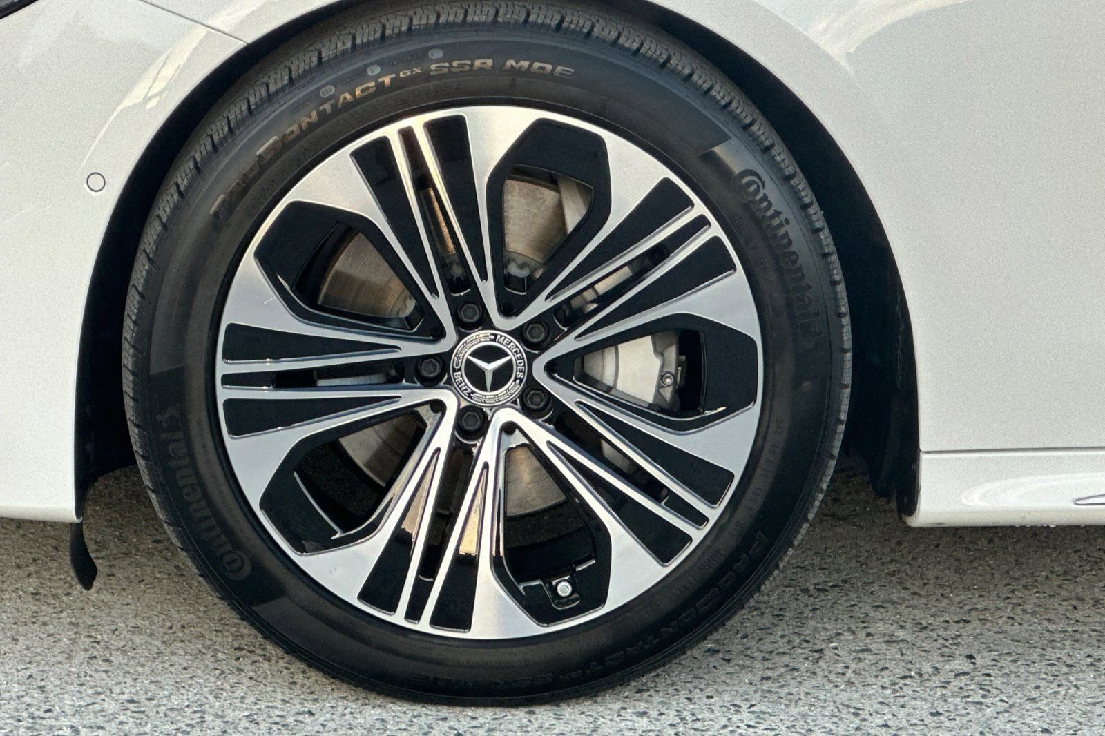 Certified 2025 Mercedes-Benz E 350 Sedan image 37