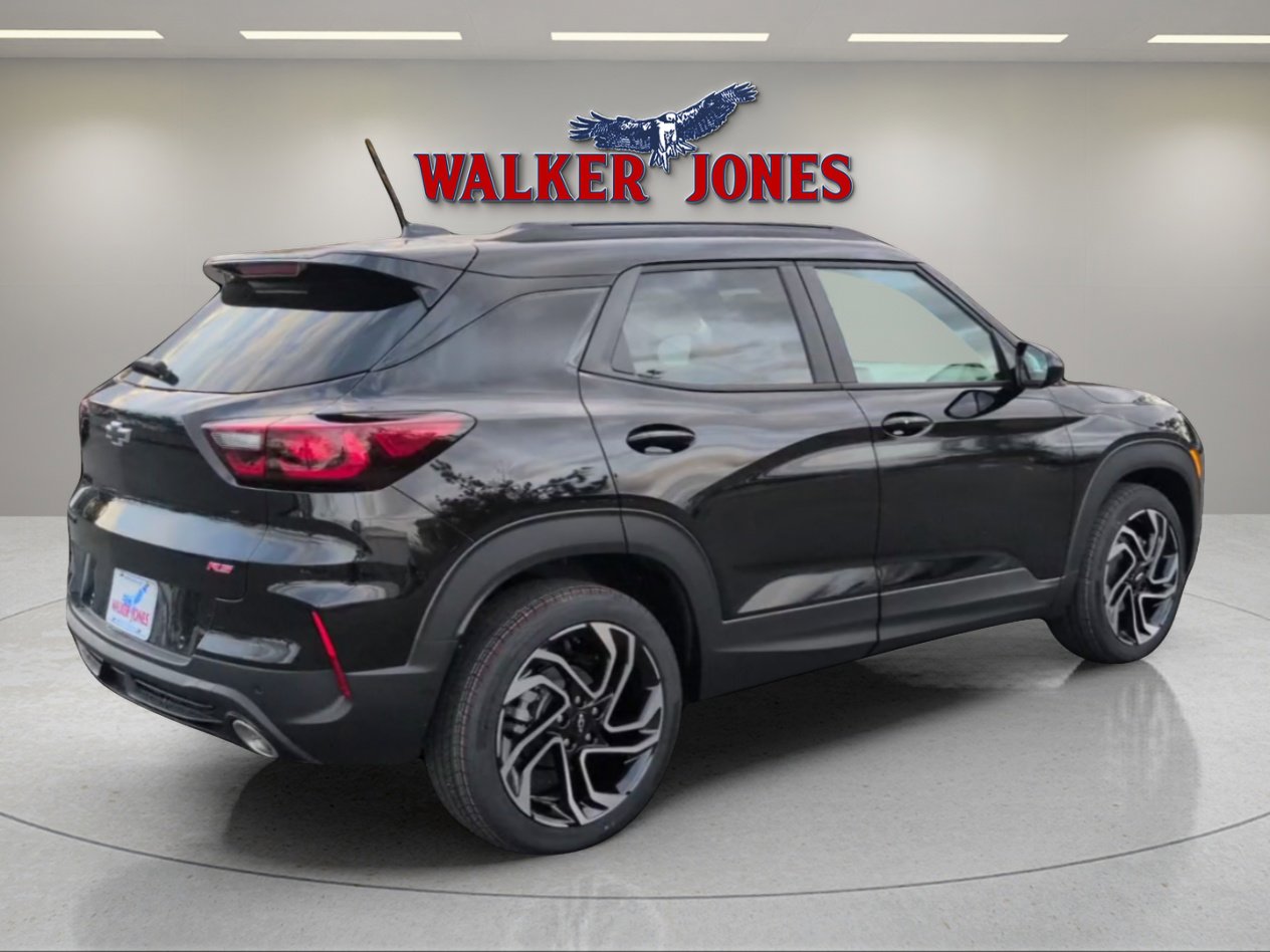 New 2026 Chevrolet TrailBlazer RS w/ Convenience Package image 3