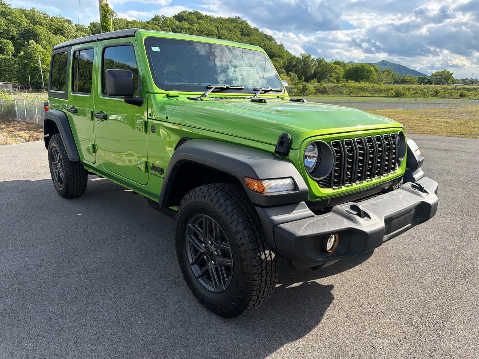 New 2026 Jeep Wrangler Unlimited Sport