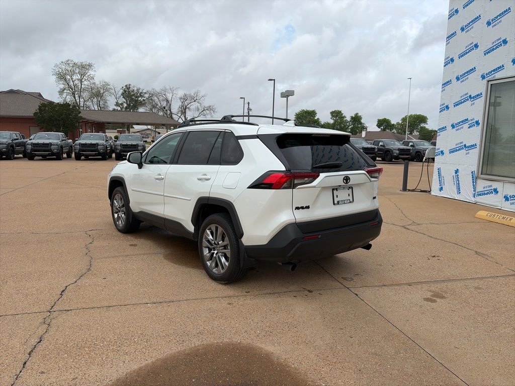 Used 2024 Toyota RAV4 XLE Premium image 3