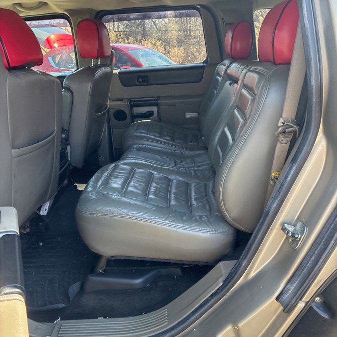 Used 2003 HUMMER H2 w/ Preferred Equipment Group image 10