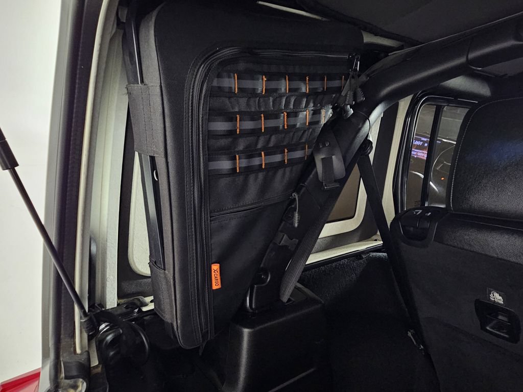 Used 2019 Jeep Wrangler Unlimited Rubicon AWD/4WD image 33