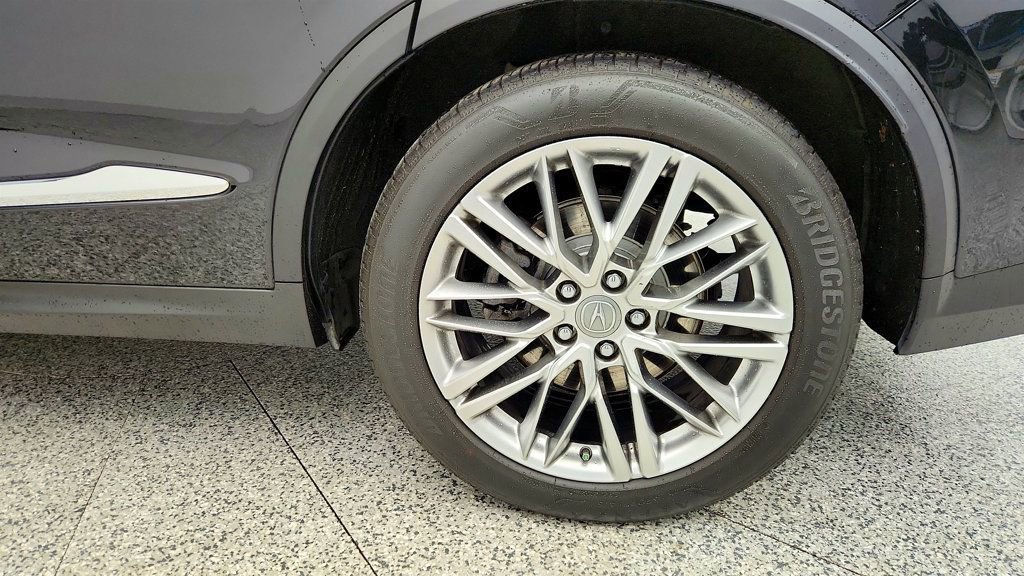 Used 2023 Acura MDX SH-AWD w/ Advance Package image 13