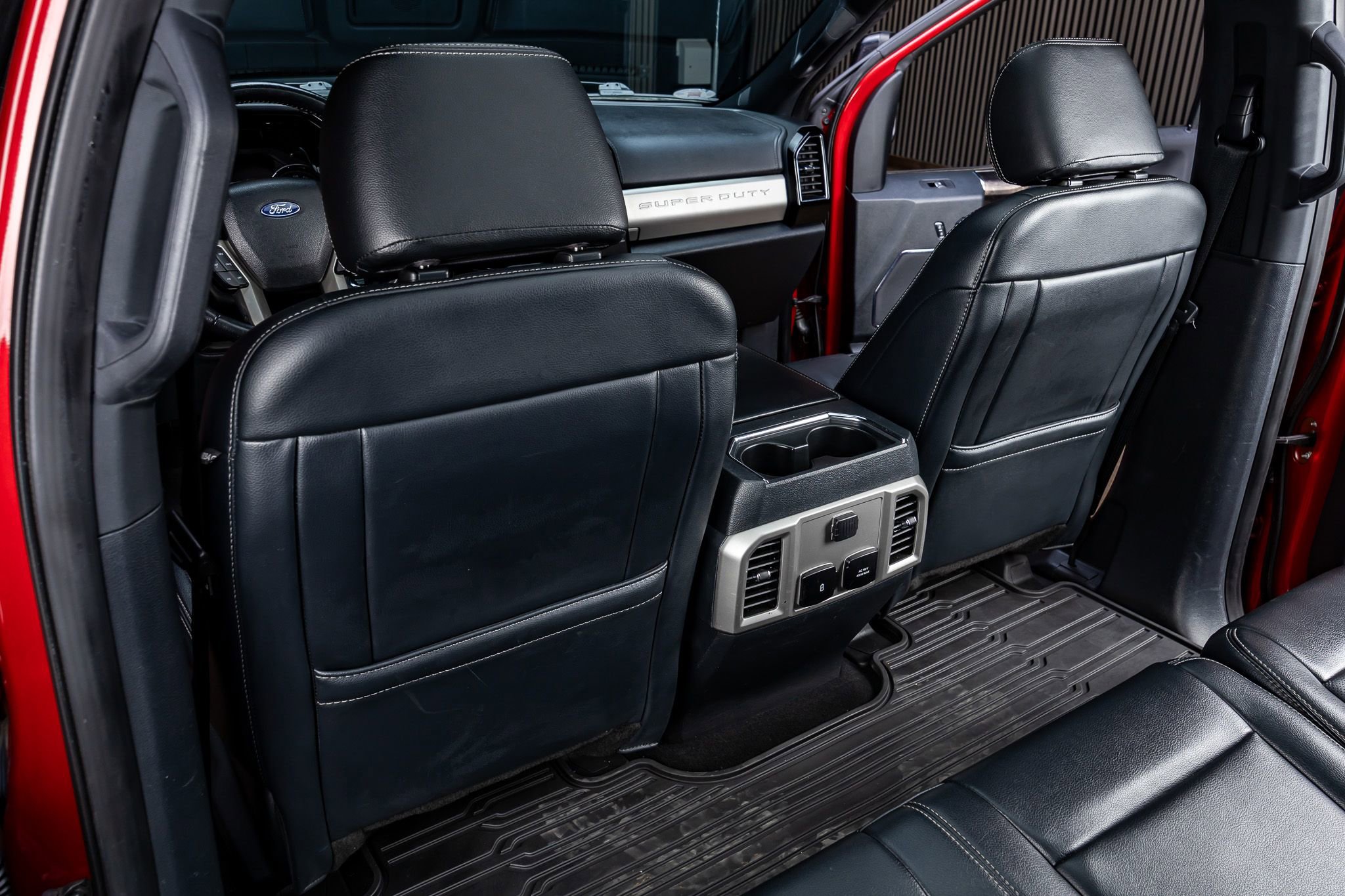 Used 2022 Ford F250 Lariat w/ Black Appearance Package image 33