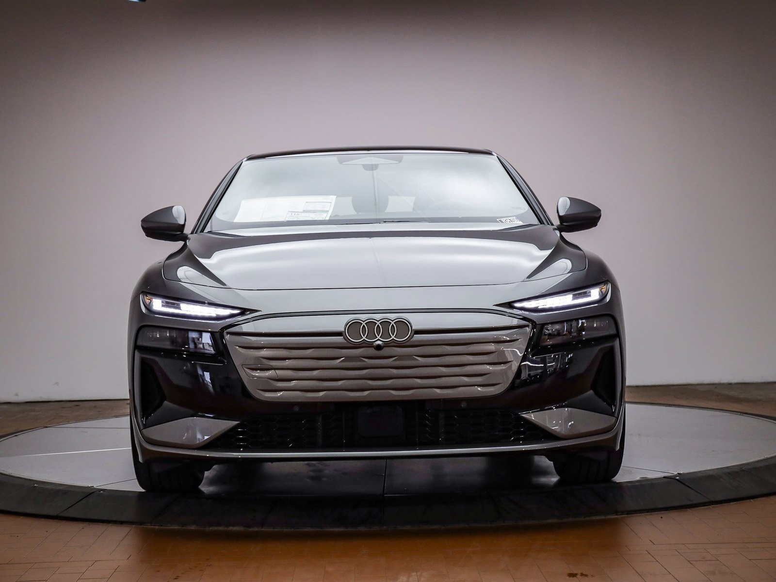 New 2025 Audi A6 e-tron Premium Plus image 2